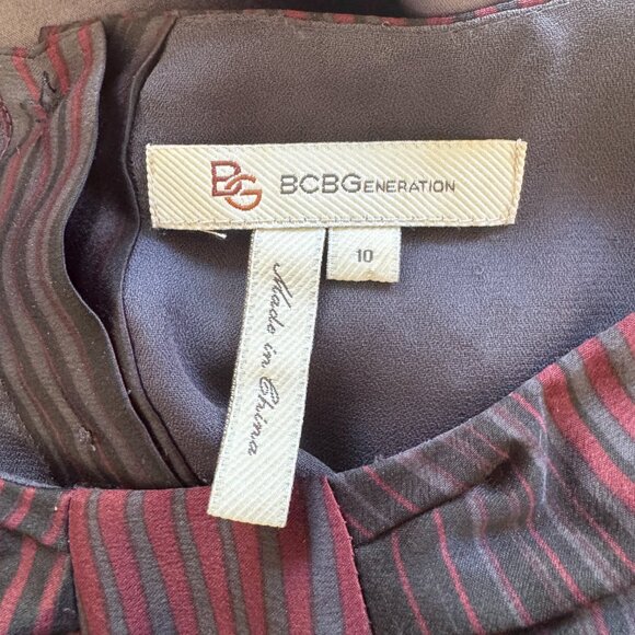 BCBGeneration Grey & Burgundy - Picture 6 of 9